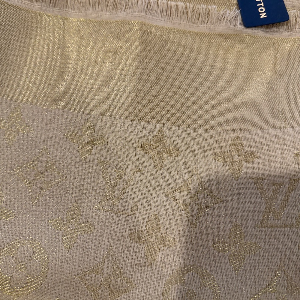 New Louis Vuitton Gold Logo Scarf 54x54